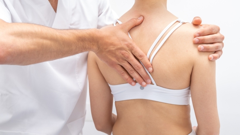 Omurga sağlığında kadınlar erkeklerden daha fazla risk altında!