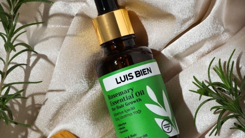 Biberiyenin saçlardaki büyüleyici etkisini Luis Bien ile keşfetmeye hazır mısınız?