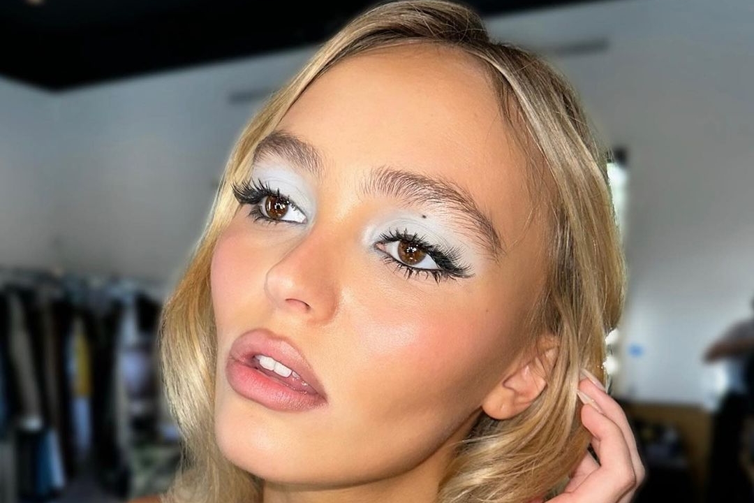 Frosty makyaj trendiyle kışı kucaklıyoruz