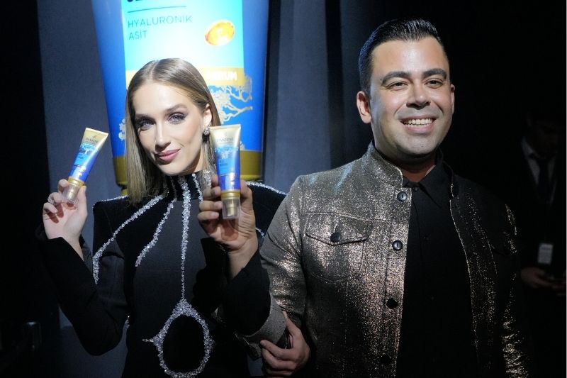 Pantene gece serumu ile saçlarınız için güzellik uykusu!