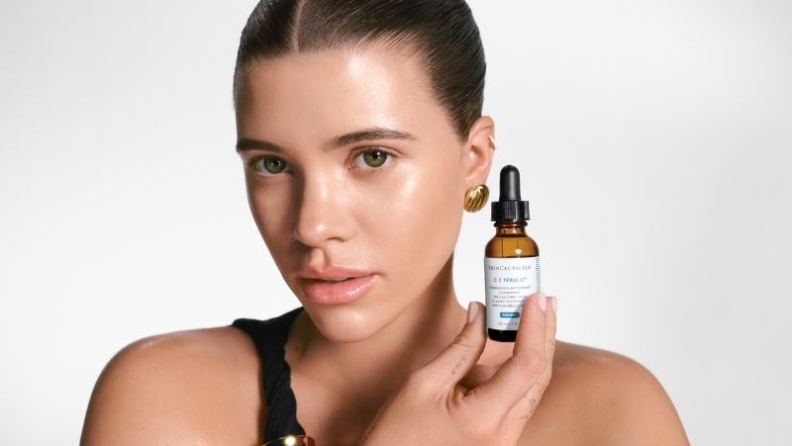 Skinceuticals’ın yeni global yüzü Sofia Richie Grainge oldu! 