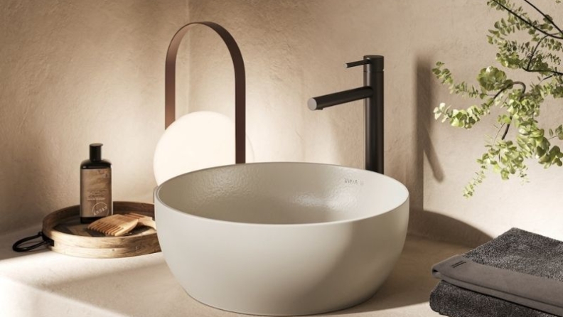VitrA, dünyanın ilk ve tek %100 geri dönüştürülmüş seramik lavabosunu üretti