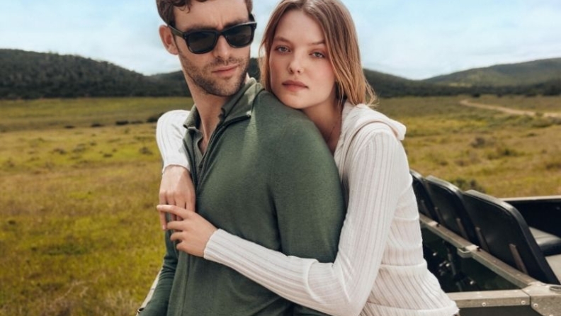 Falconeri’nin zamansız ultra ince kaşmiri ile bir yaz safarisinin yıldızı olun