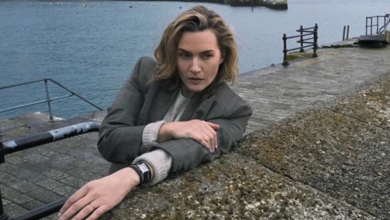 Kate Winslet’in yer aldığı kampanya, özel çift kayışlı yeni MINI DOLCEVITA serisini kutluyor