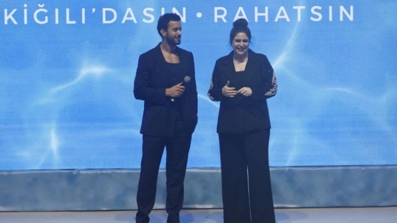 Kiğılı, yeni marka yüzü Barış Arduç ile 2024 İlkbahar/Yaz koleksiyon lansmanını gerçekleştirdi 