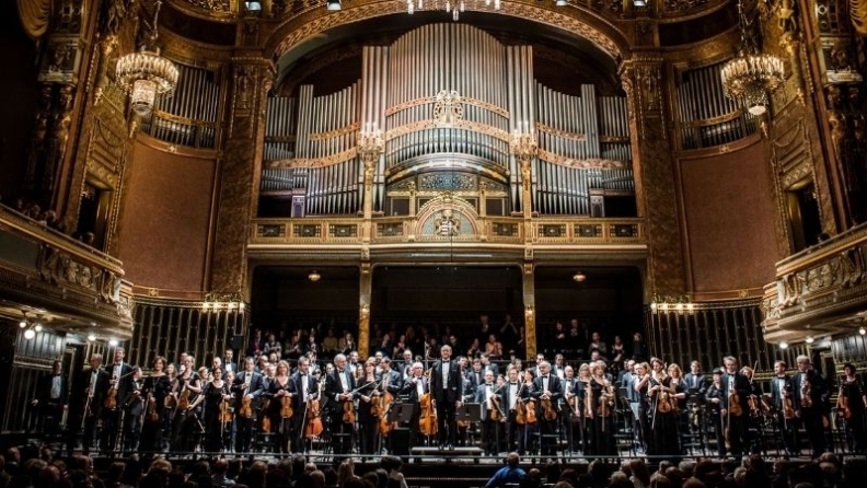 Mercedes-Benz’den İstanbul Müzik Festivali’ne 37 yıldır aralıksız destek 