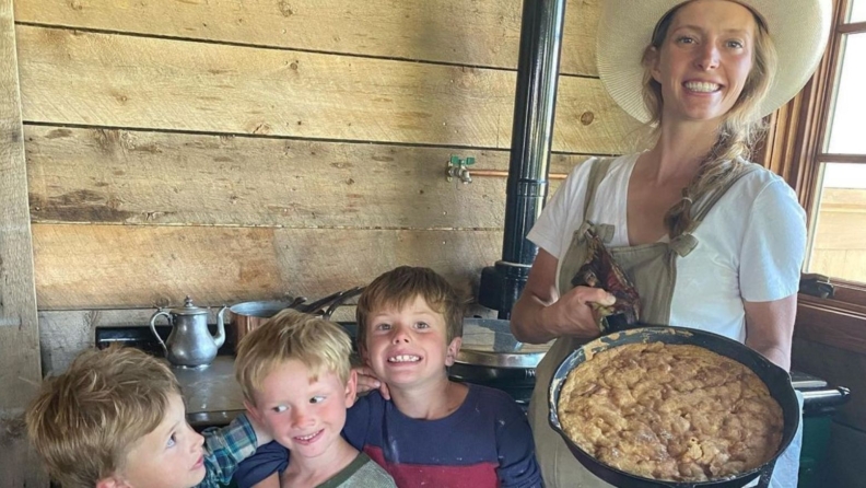 Trad Wife hareketi beraberinde tartışmaları getiriyor