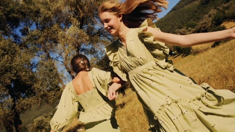 DeFacto Lug Von Siga ile iddialı bir iş birliğine imza attı