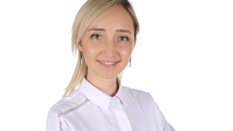 Uzman Fizyoterapist Sesil Berke Ağca ile daha genç bir cilt üzerine konuştuk