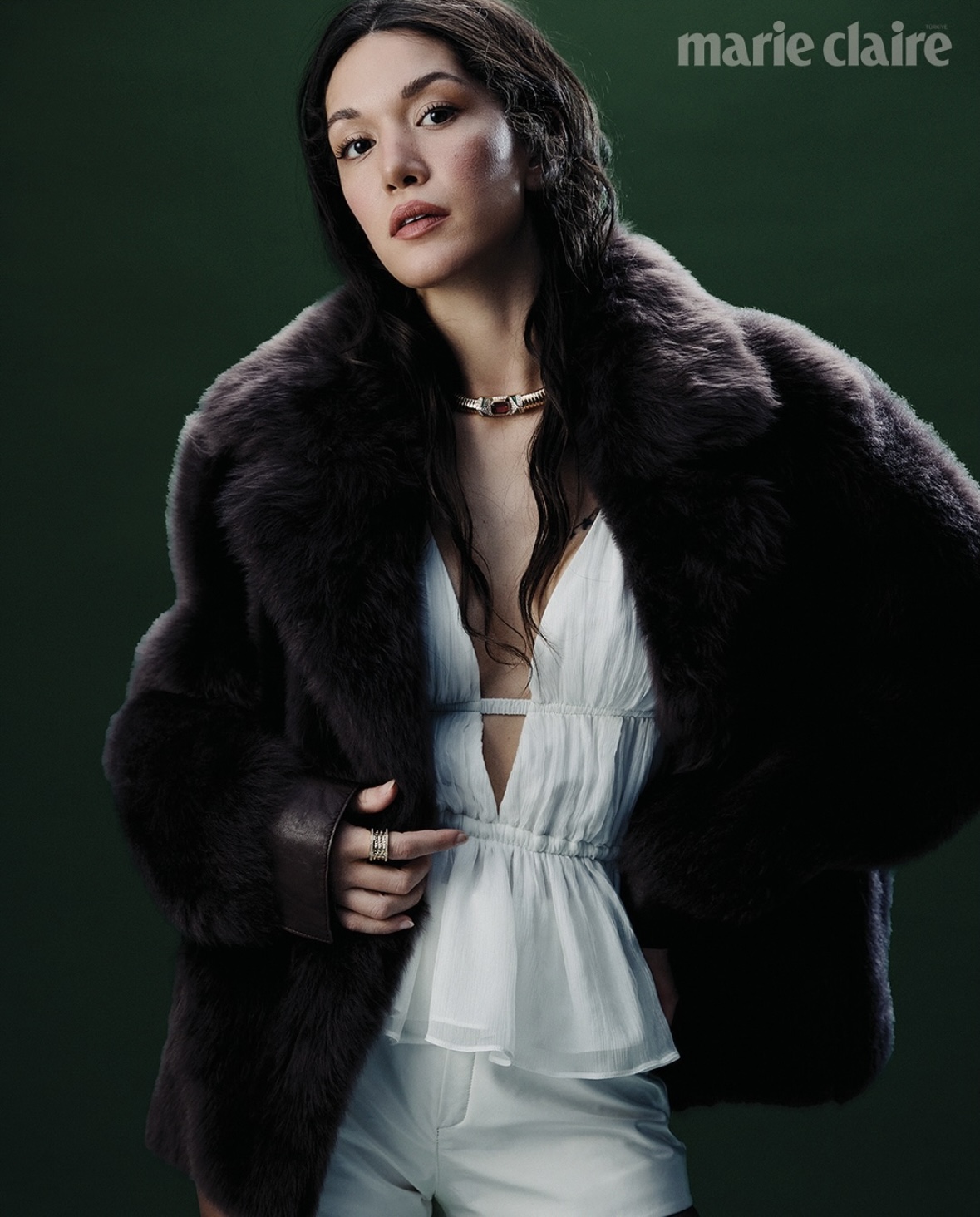 aralik-2024-kapak-kizimiz-hazal-subasi