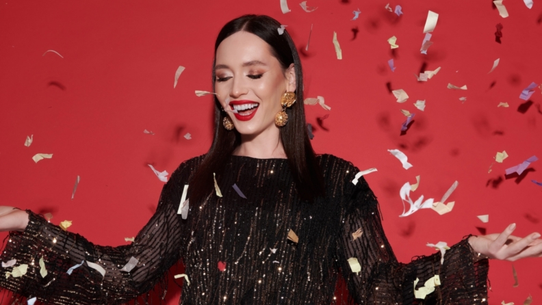 Pastel’den yılın en parlak zamanı için yılbaşı makyaj tüyoları 