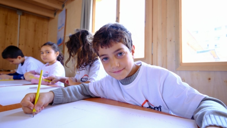 Amazon Türkiye ve Hayalime Ortak Ol Topluluğu, 6 Şubat depremlerinin etkilediği bölgelerdeki projeleriyle 4 bin kişiye ulaştı