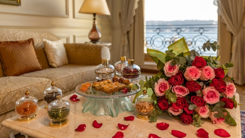 Çırağan Palace Kempinski’den Sevgililer Günü’ne özel romantik ve ihtişamlı deneyimler