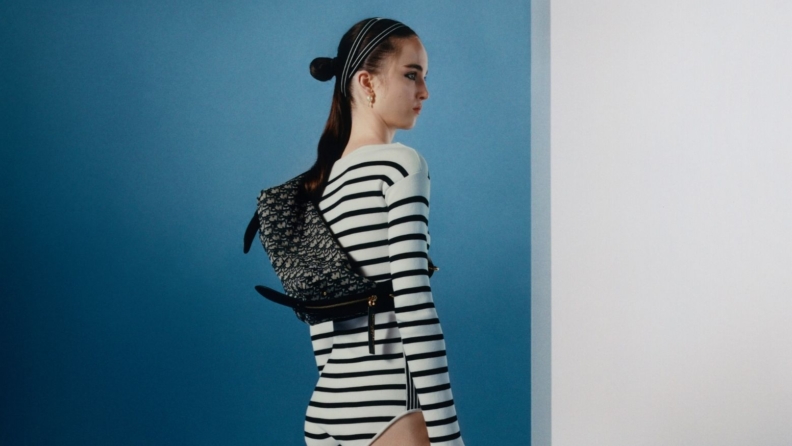 Dior, yeni D-journey çantasını tanıttı