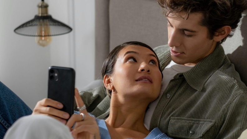 Modern ilişkilerde romantizm azalıyor mu?