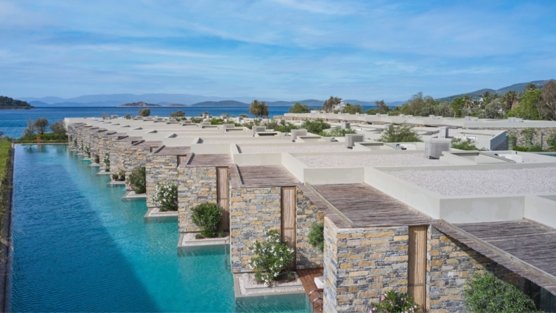 Voyage Torba, 2025 HolidayCheck Ödülleri’nde Türkiye’nin zirvesinde