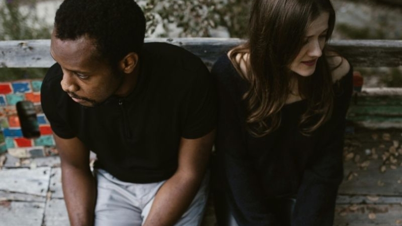 Ayrılığın yeni sessiz yolu: “Quiet Dumping” nedir?