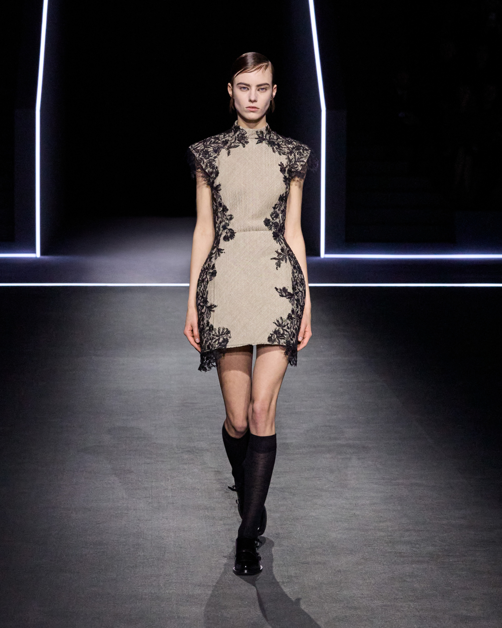 Paris Moda Haftası: Dior 2025-26 Sonbahar/Kış modası