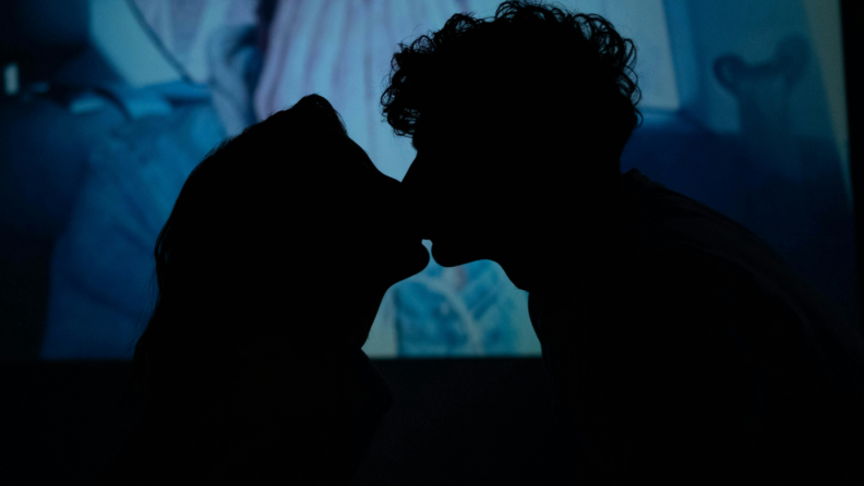 Ay burcunuz seks hayatınız hakkında ne söylüyor?