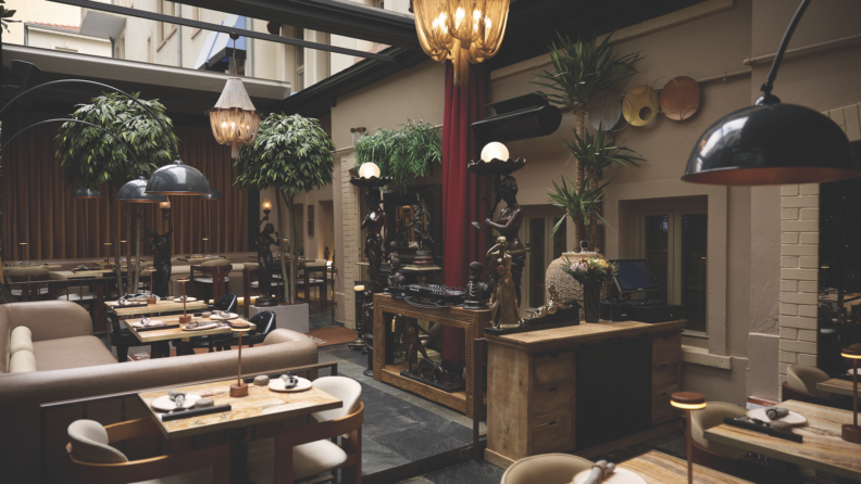 Maderia Sushi Bar: Sushi, sanat ve moda