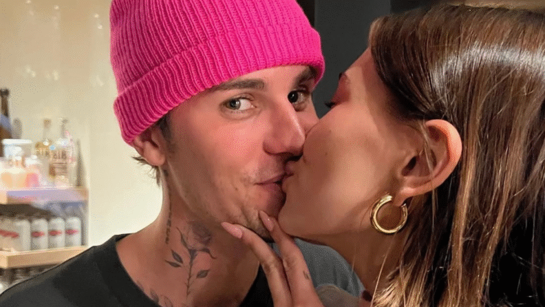 Plüton burcunuz seks hayatınız hakkında ne söylüyor?