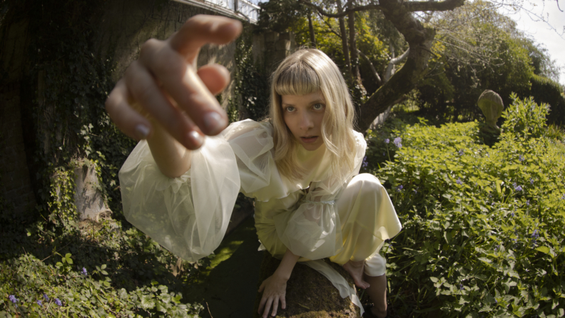 AURORA ile “Duygularımıza Ne Oldu?” Sorusunun Peşinde