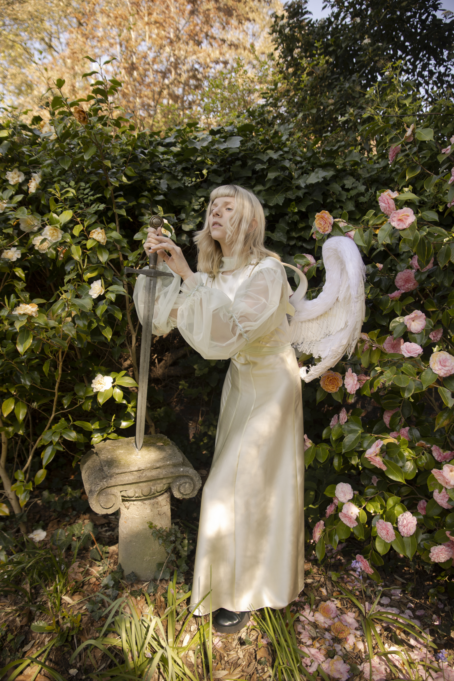 aurora-ile-duygularimiza-ne-oldu-sorusunun-pesinde