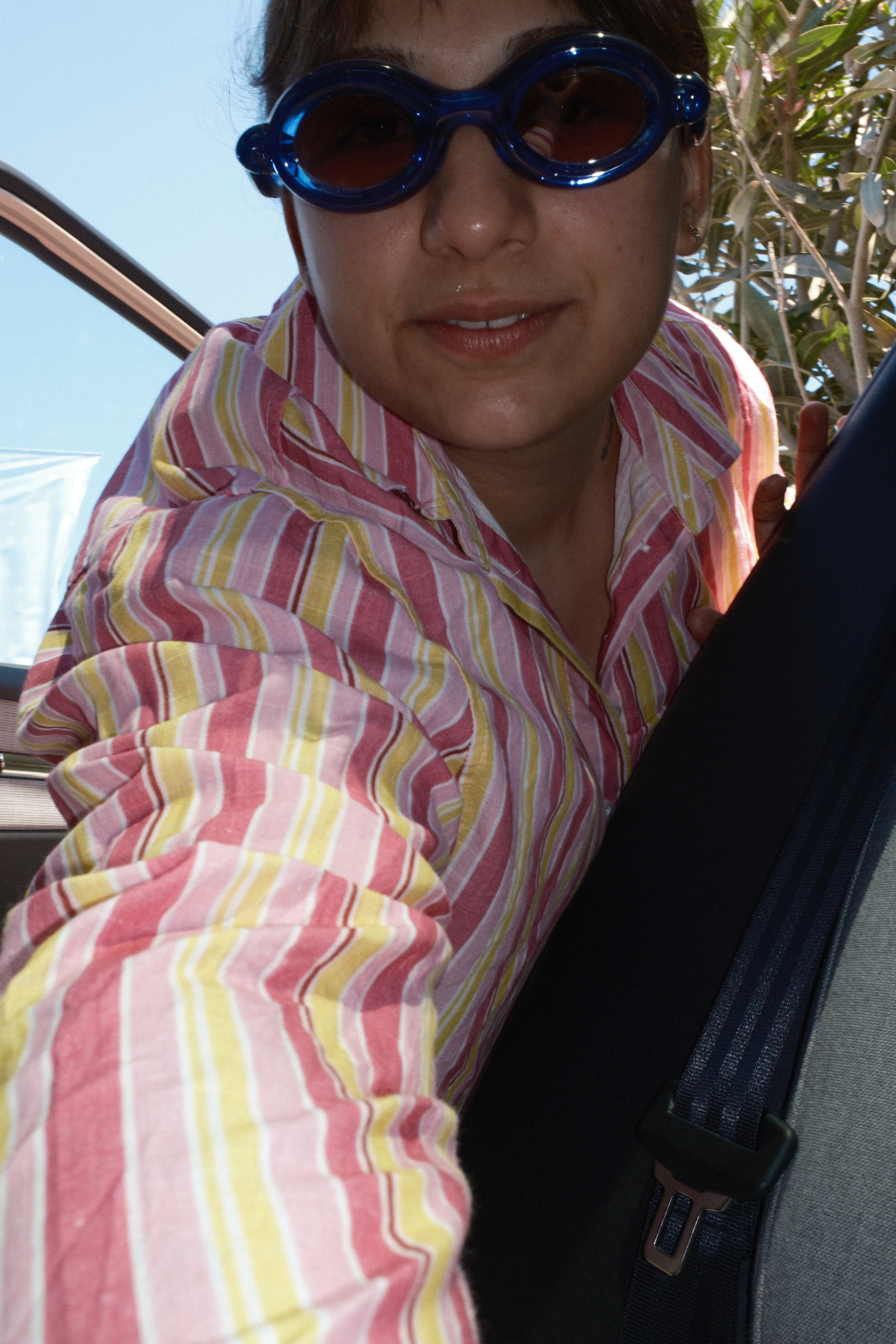 2-gun-1-otomobil-ex30la-akyaka