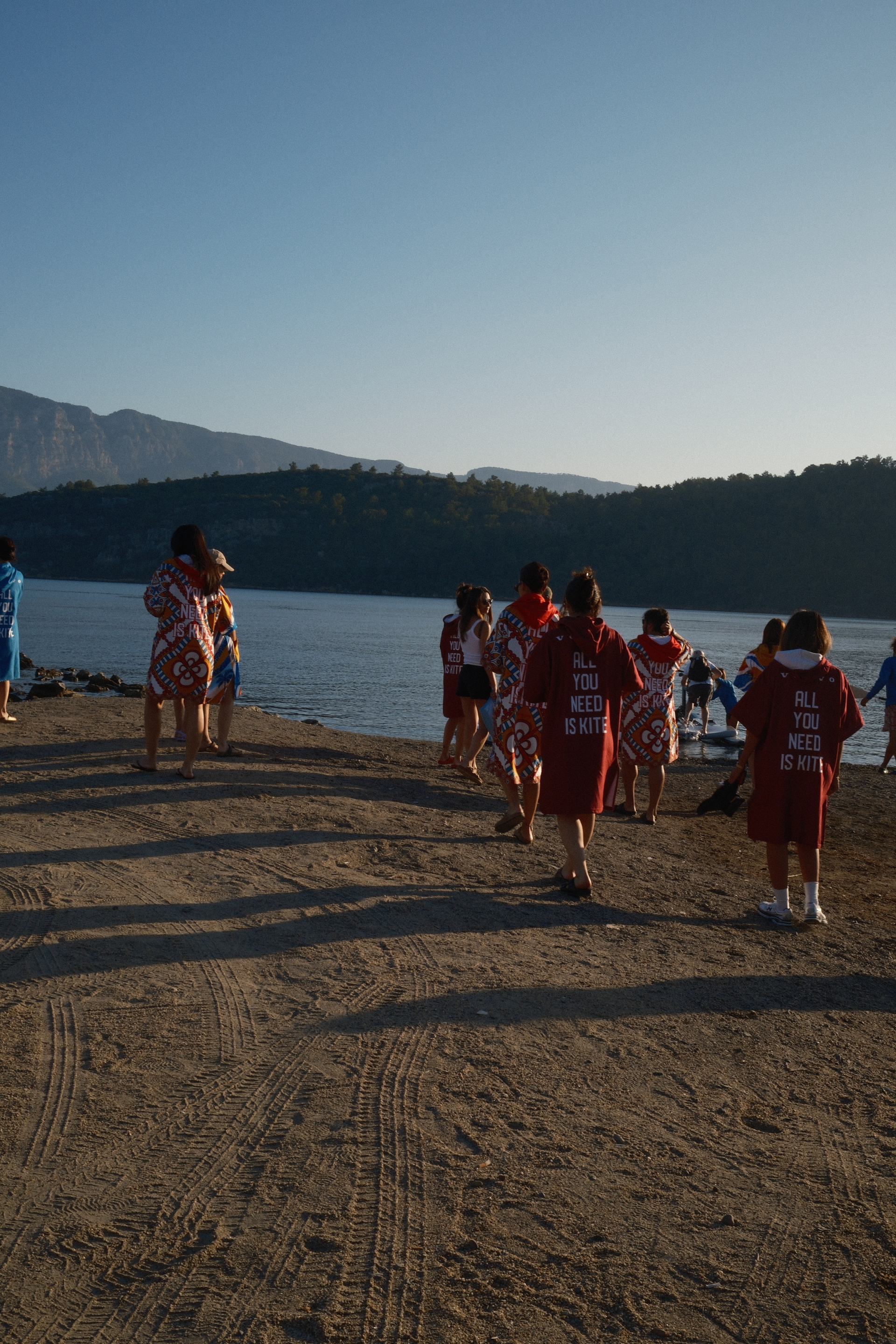 2-gun-1-otomobil-ex30la-akyaka