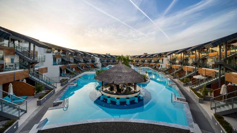 Akdeniz’in büyüsü ve konforun buluşma noktası: Liberty Fabay’da tatil, lüks ve özgürlükle yeniden tanımlanıyor