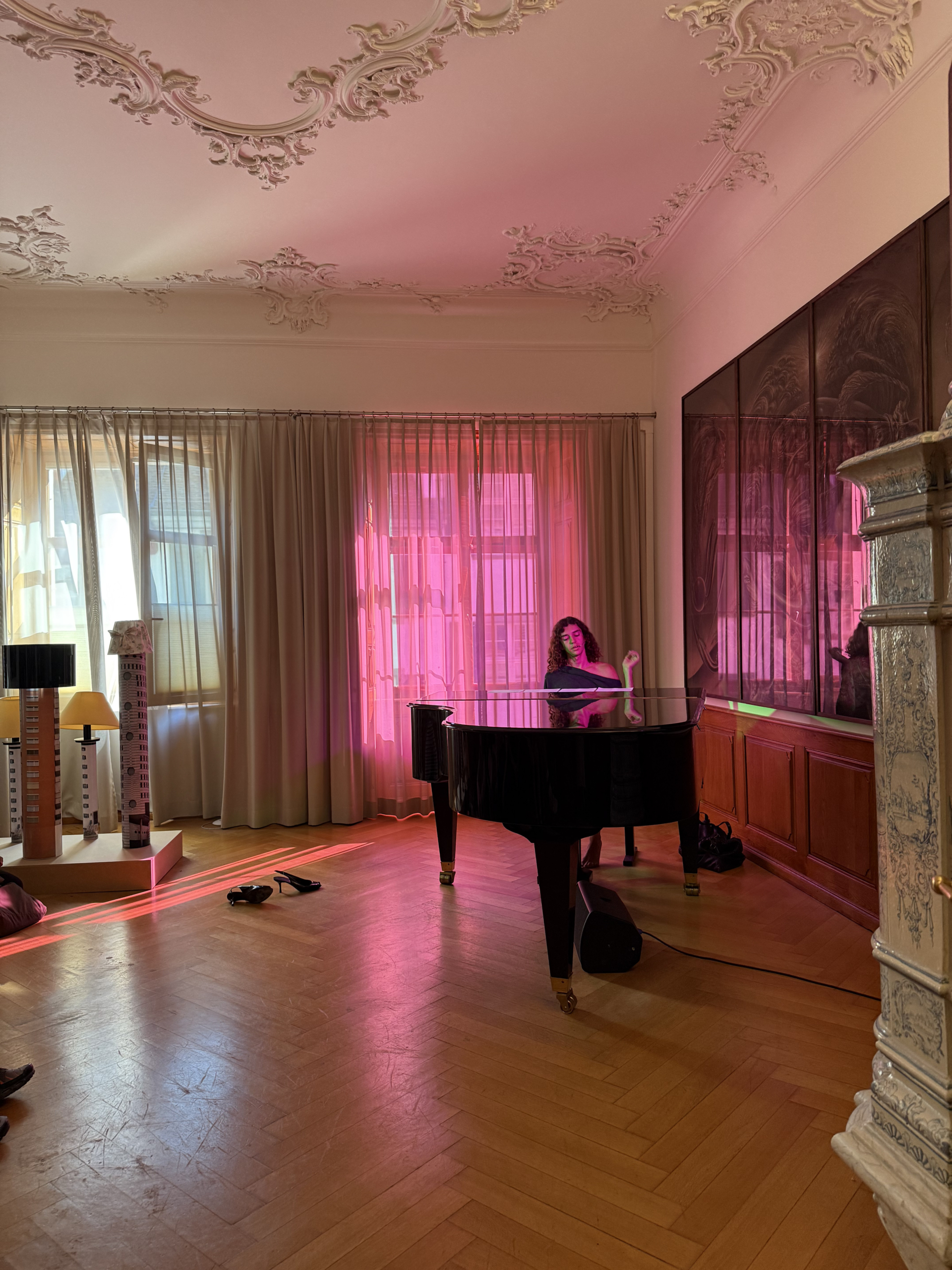 cok-kisisel-art-basel-izlenimlerim-sanat-cigkofte-ve-surpriz-bir-dovme