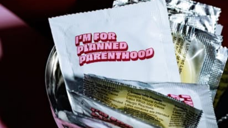 Harry Styles’ın sessizliğini bozan “Pleasing Yourself” lansmanı