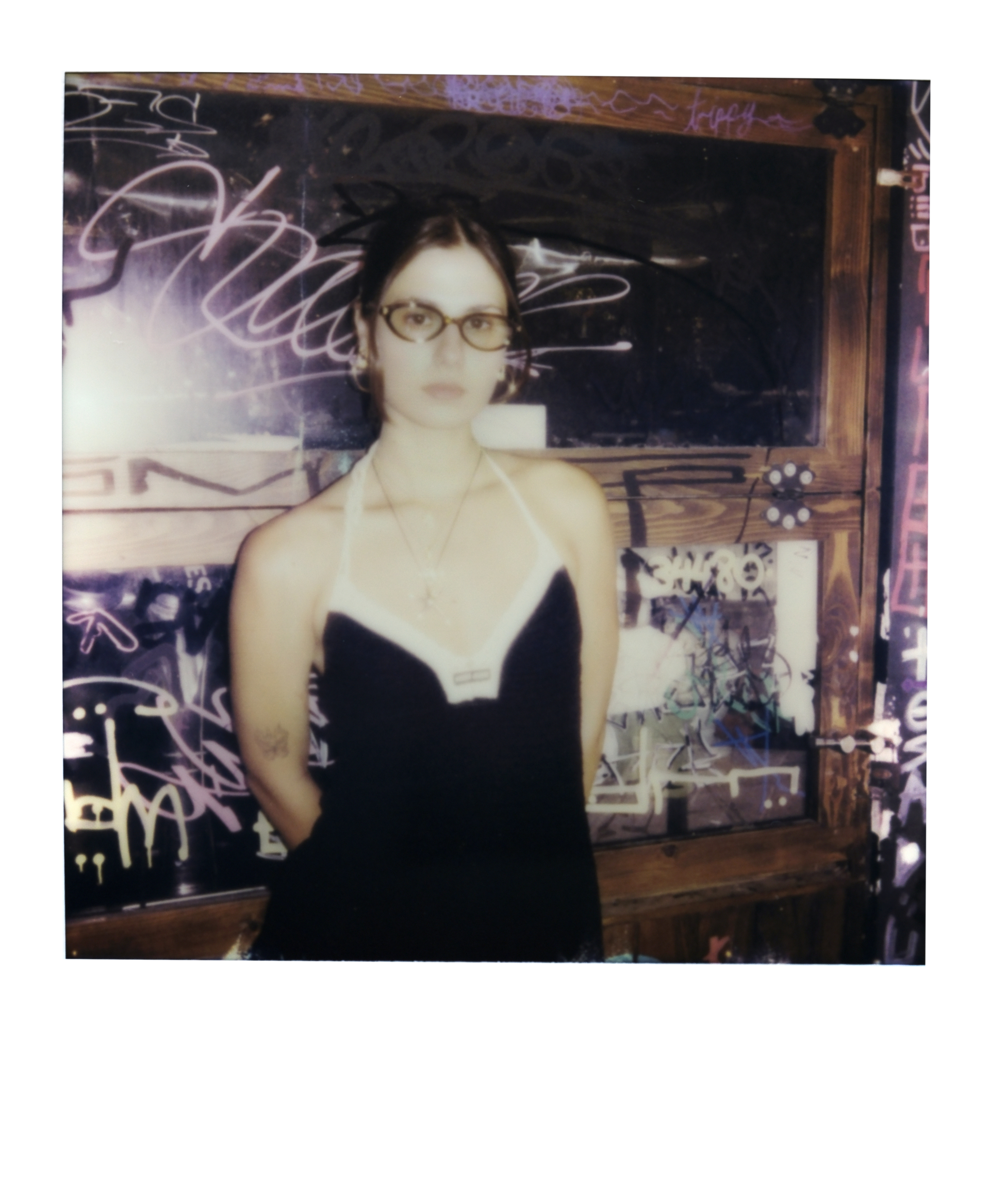 kadinlari-merkeze-alan-bir-bakisnil-silacinin-gozunden-mels-vintage