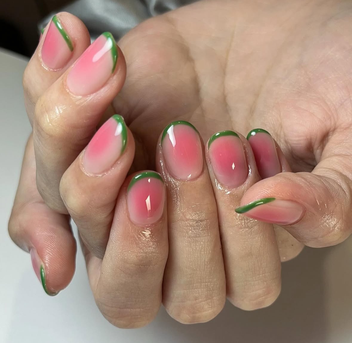 tirnaklarimiza-giden-yol-midemizden-geciyor-tropikal-tirnaklar