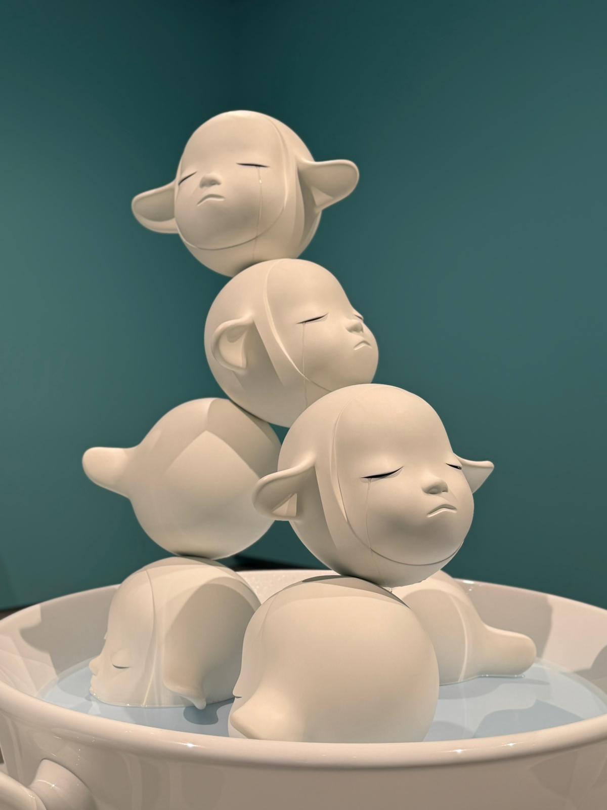 yashimoto-naranin-dunyasi-muzayede-rekorlari-kiran-yaramaz-cocuklar