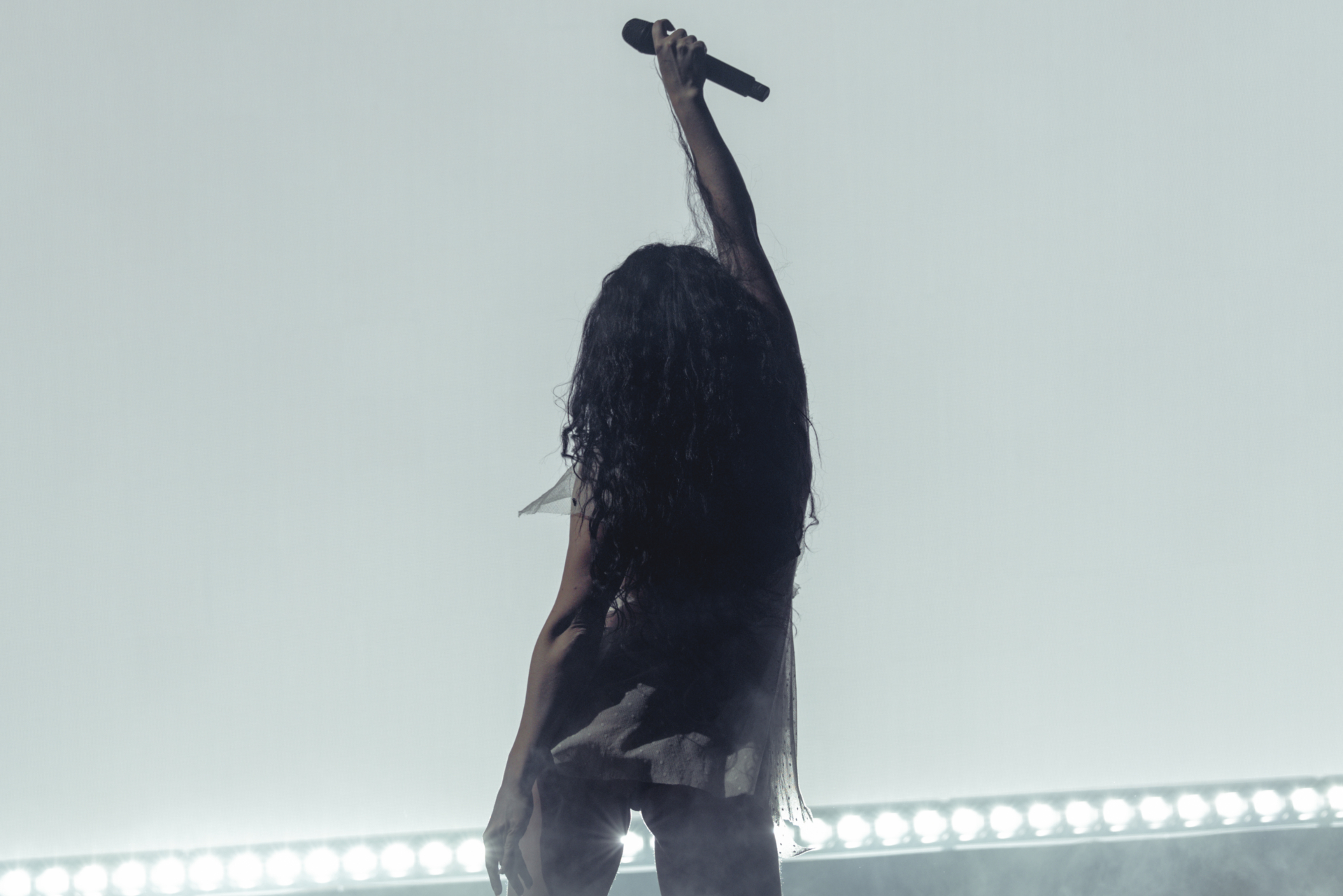 charlinin-oyafestivalen-gorunumundeki-stil-kodlarini-inceliyoruz