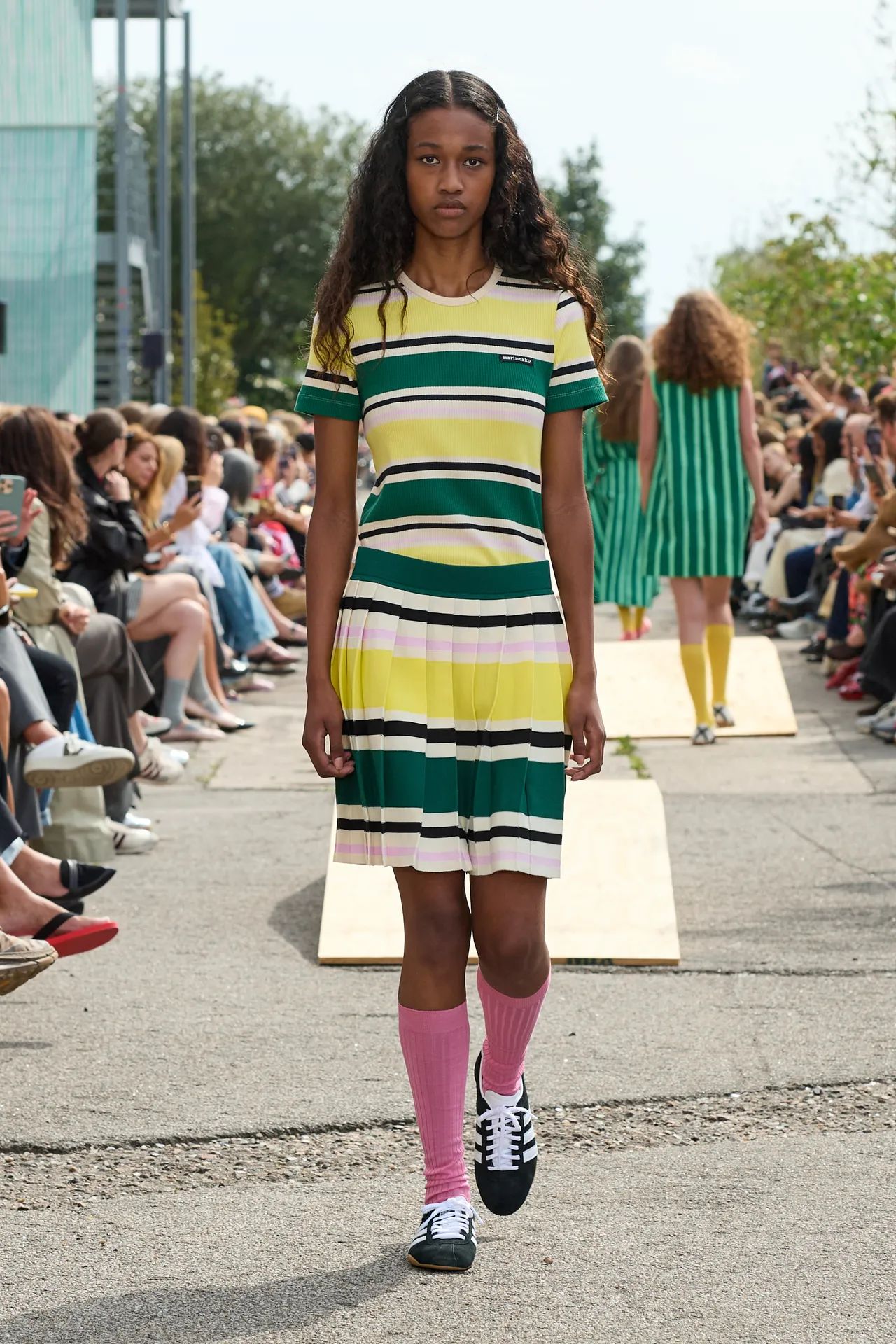 sokaktan-defileye-kopenhag-moda-haftasi