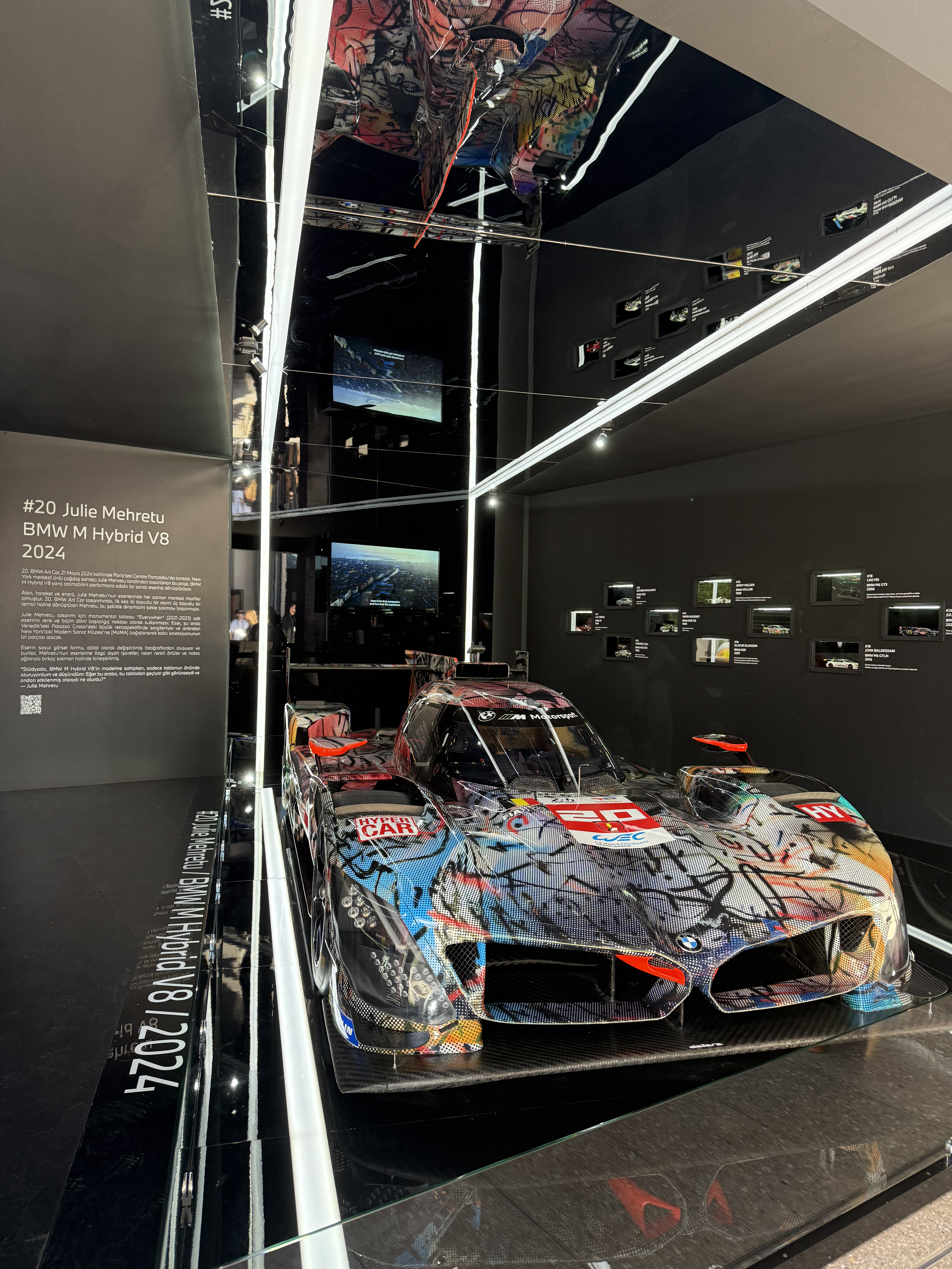 contemporary-istanbul-2025-20-yilda-one-cikan-standlar-ve-isler