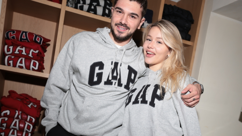 15 Ekim Gap Hoodie Day: Sokaktan geceye enerji dolu kutlama