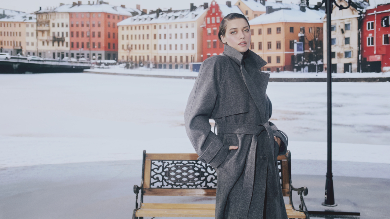 Afra Saraçoğlu X DeFacto: Şıklığın Ötesinde, “Gerçekten Hisset”