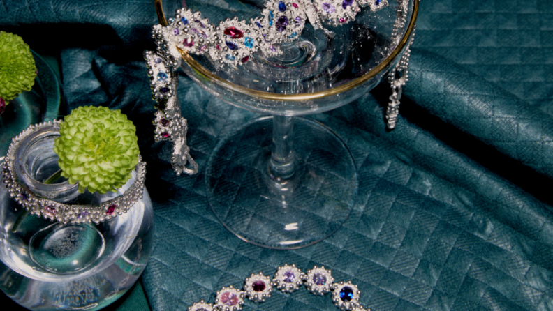 Mea Culpa: Kuralları yıkan, cesur ve heykelsi bir takı evreni