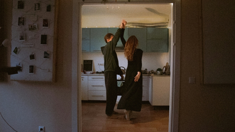 Güvenli bağlanma: Sağlıklı ilişkilerin ve ruhsal dayanıklılığın gizli mimarı