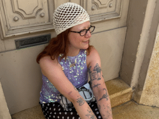 Harley Murphy’e sordum: İnternetin içinde yaşarken hala kendimiz kalabiliyor muyuz?