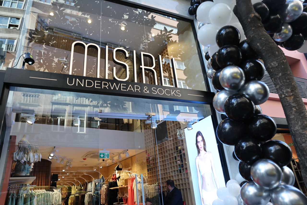 MISIRLI Underwear and Socks, yıllık 60 milyon adetlik üretici gücünü perakende sahnesine taşıyor