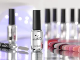 Momo Professional, gri aynalı şişe tasarımıyla fark yaratıyor