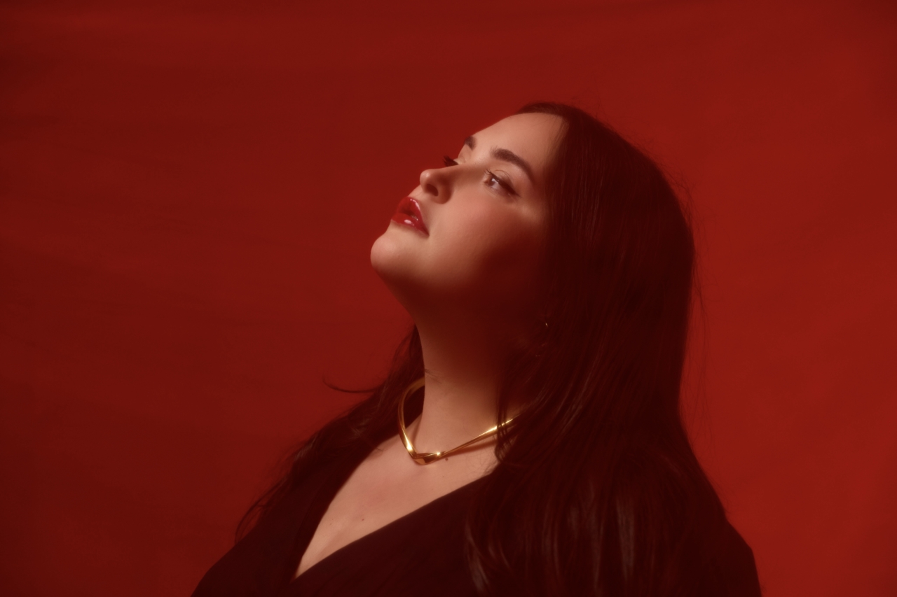 Öykü Dörter’le röportaj: Kadın bakışının, öfkenin ve öz sevginin müzikal dili