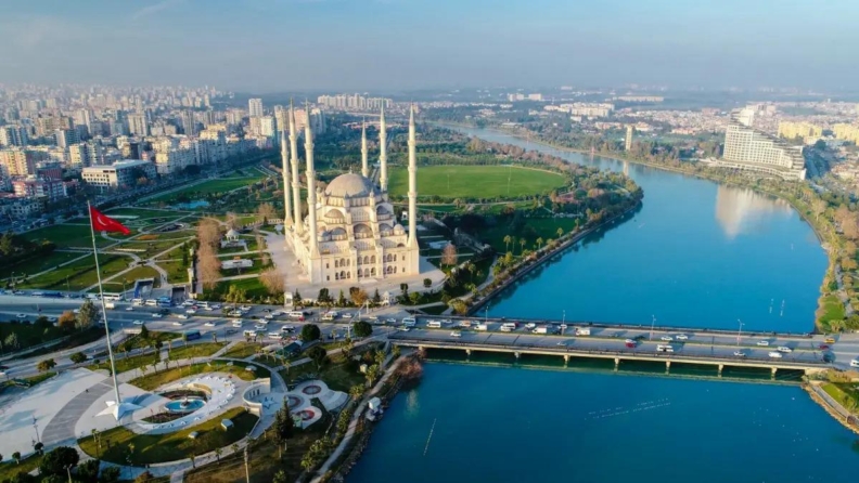 Adana seyahati için konaklama ve gezi önerileri
