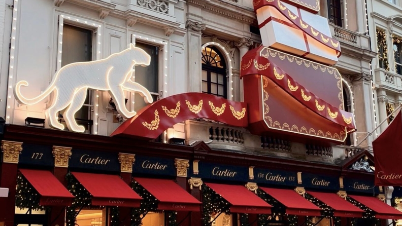 Londra’da yeni yıl ışıltısı: Göz kamaştıran sokaklar ve büyülü fotoğraf rotaları