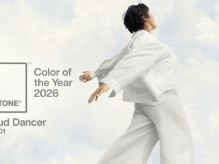 Pantone 2026’nın rengi Cloud Dancer’ın moda dili