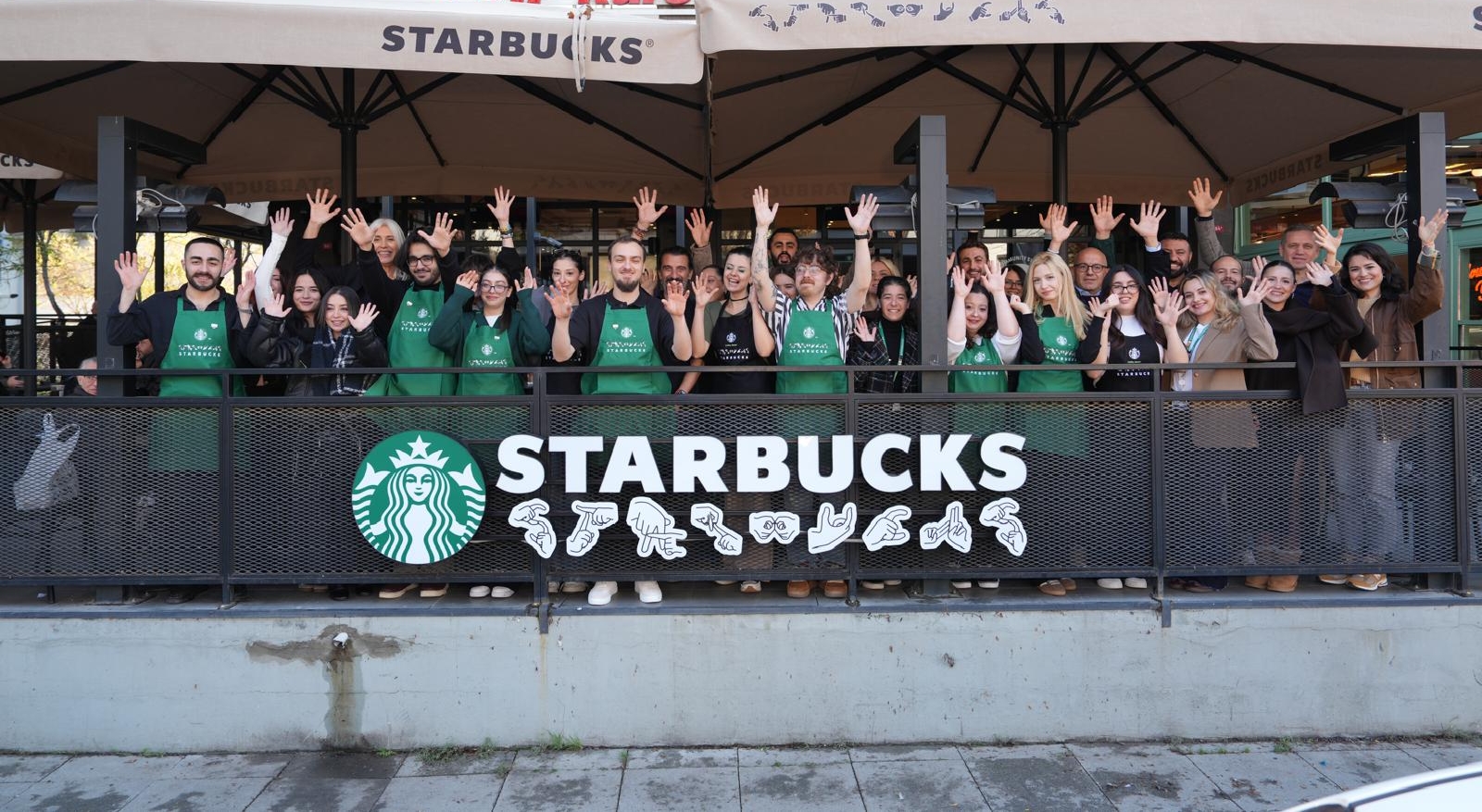 Starbucks’tan Türkiye’de bir ilk: İşaret dili konseptli mağaza